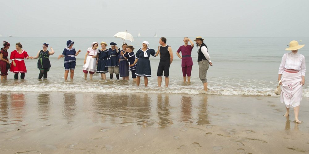 deauville-robe-1910-plage