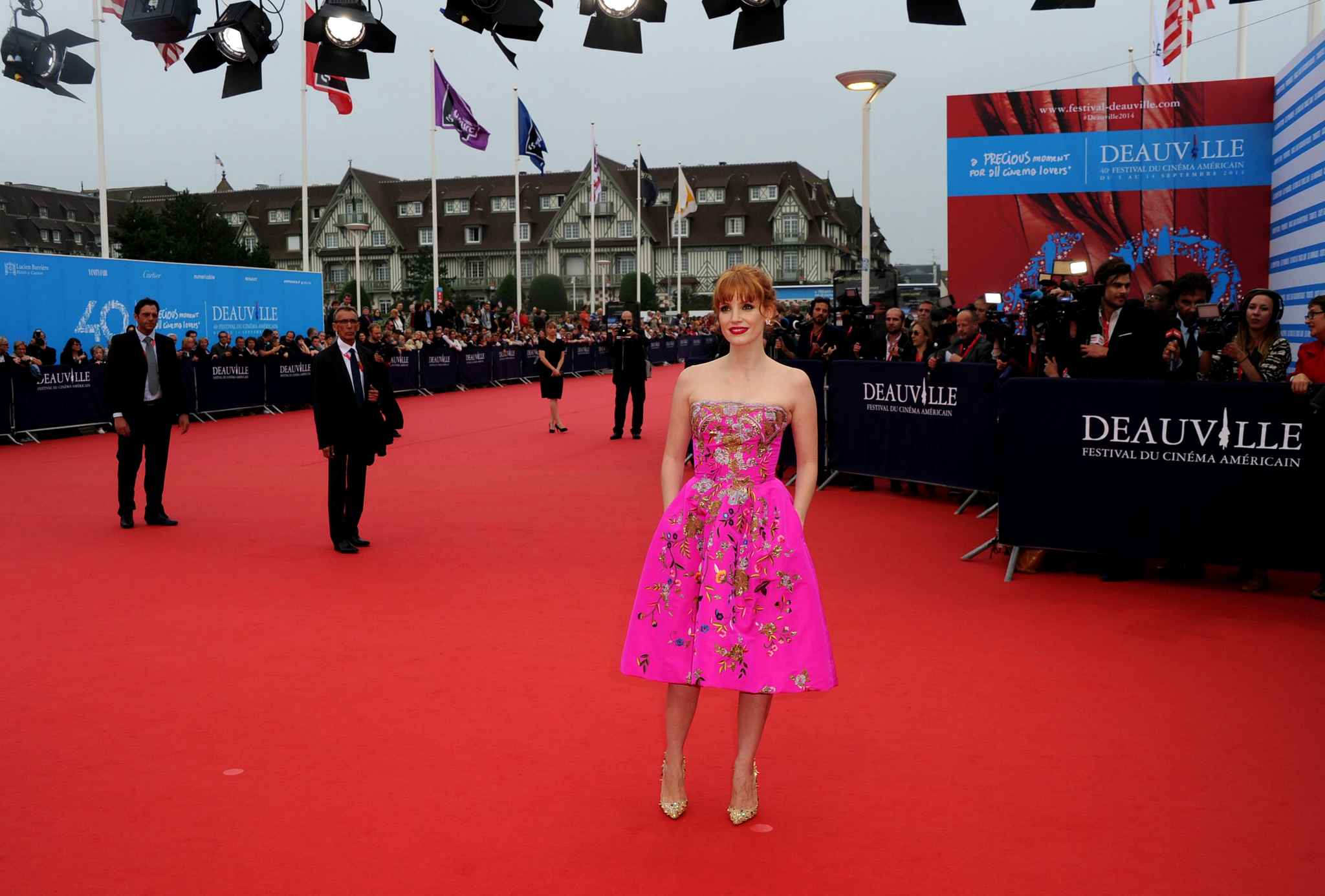 jessica-chastain-arrives-at-the-3493-diaporama